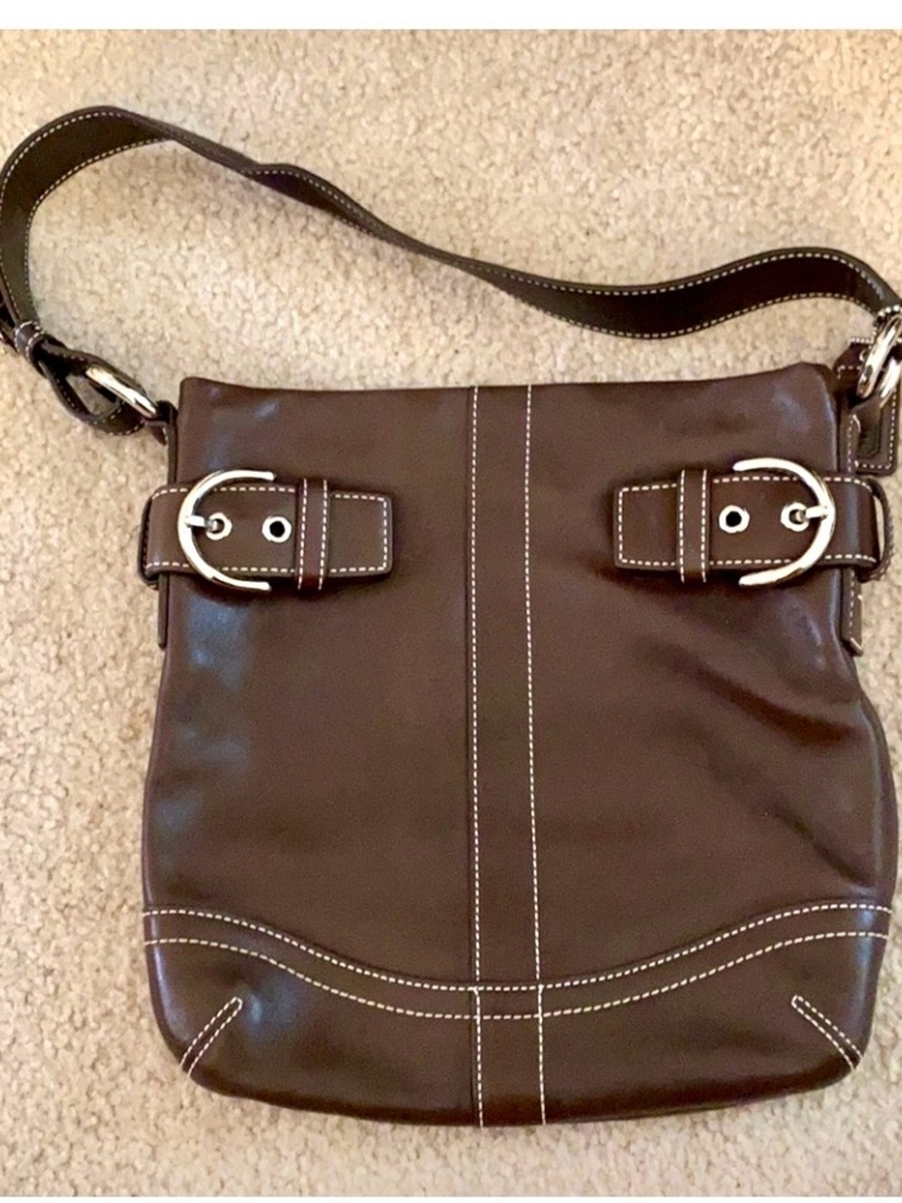 Coach Vintage1453 Soho
Slim Smooth Dark
Brown Leather Buckle
Small Shoulder Bag